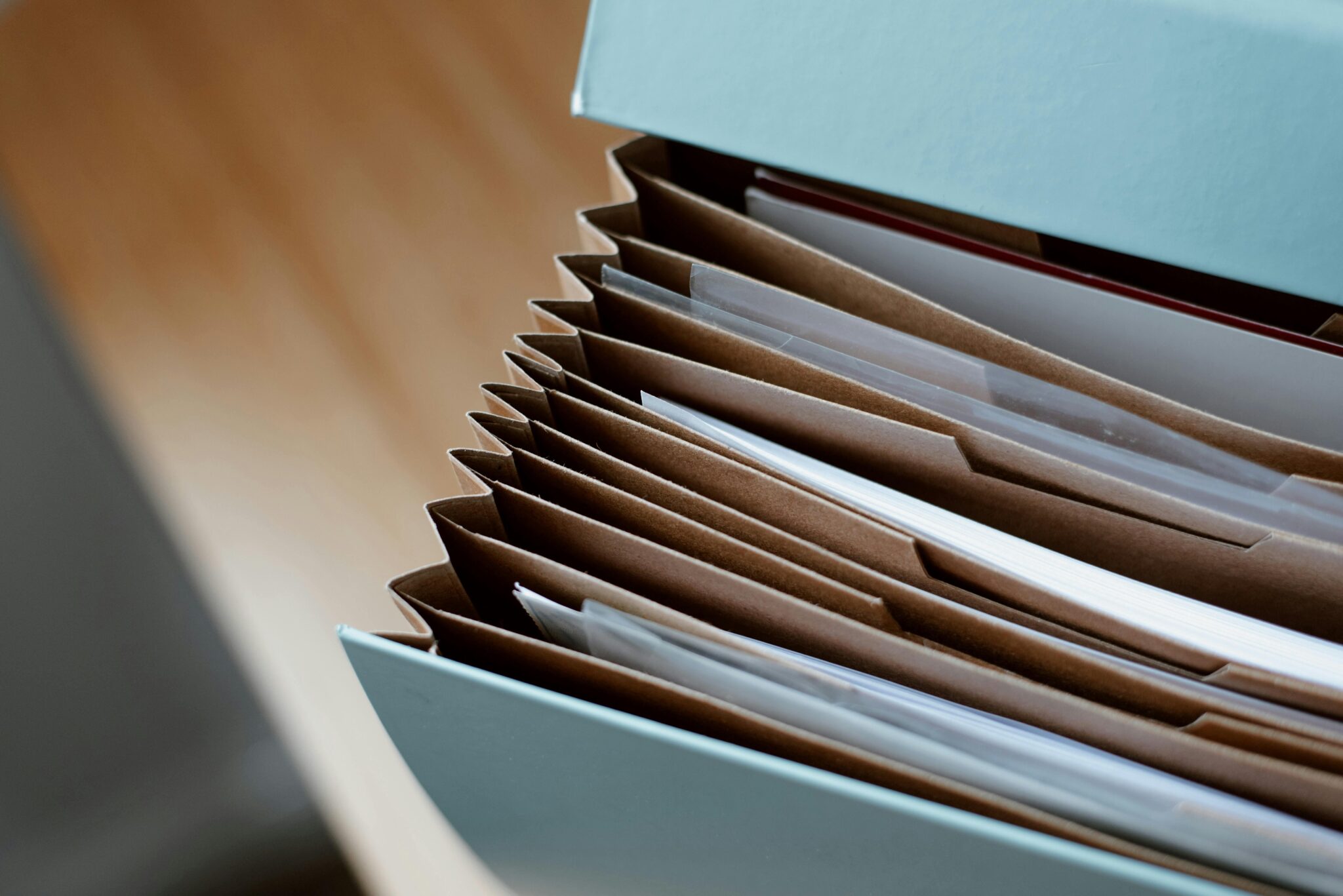 Team van adviesbureau in de zorg analyseert processen en optimalisering voor zorgorganisatie